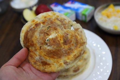 早餐不知道吃什么，试试这个香酥肉馅饼，焦香可口，美味又管饱